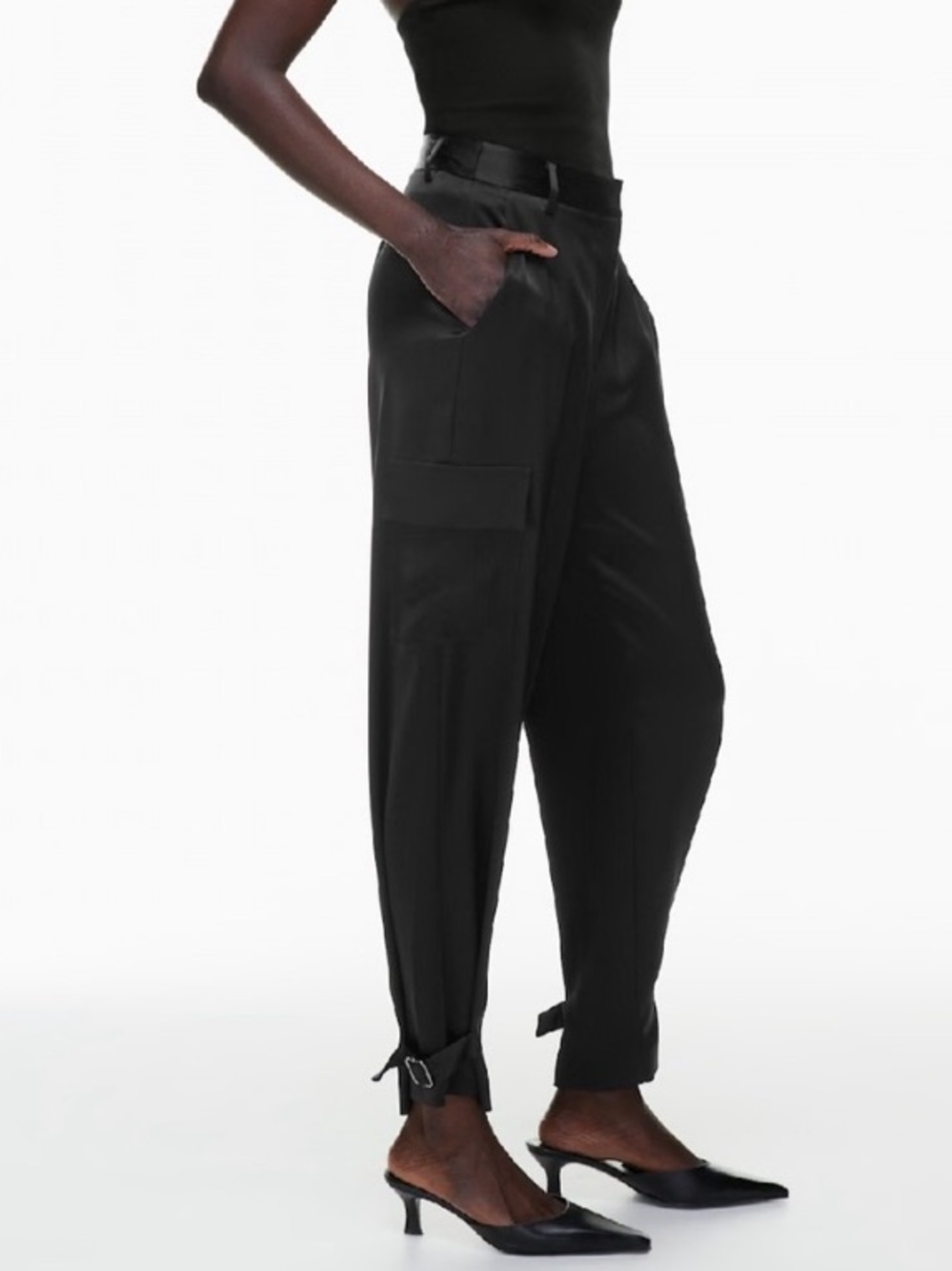 Aritzia Babaton Black Refined Satin Cargo Pants Size 10